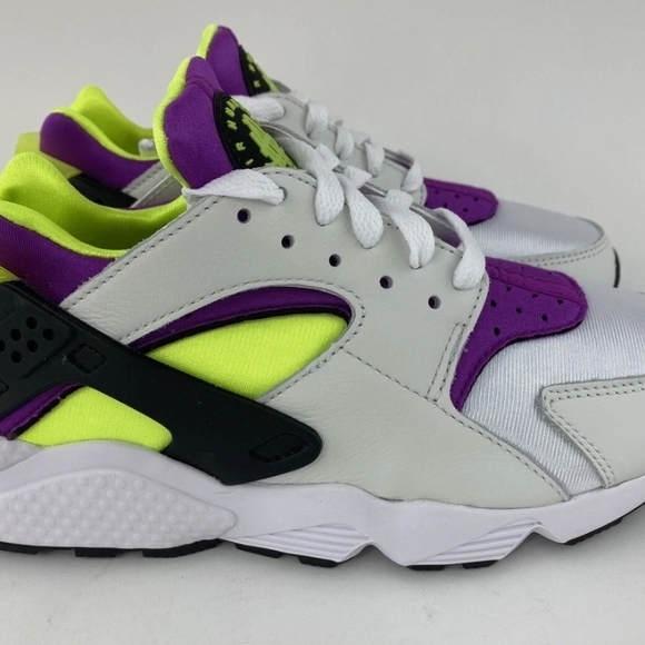 Nike Wmns Air Huarache 'Magenta' Sneakers Size 8.5 NWOT MSRP $120 - Picture 5 of 9